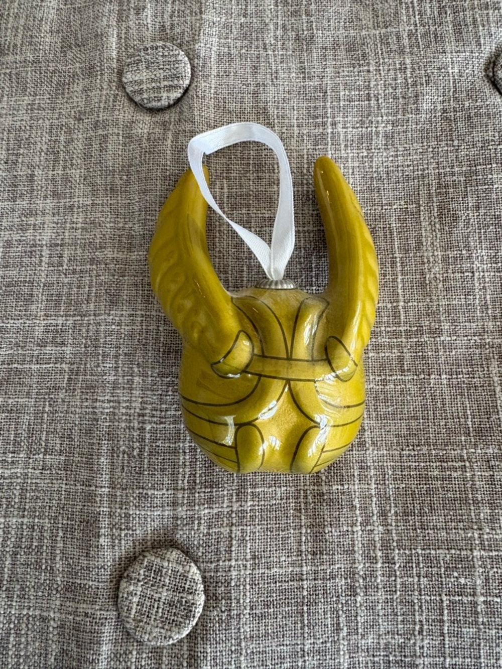 GOLDEN SNITCH ORNAMENT